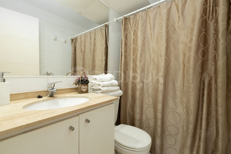 Spacious and Equipped Apartment in Valparaíso