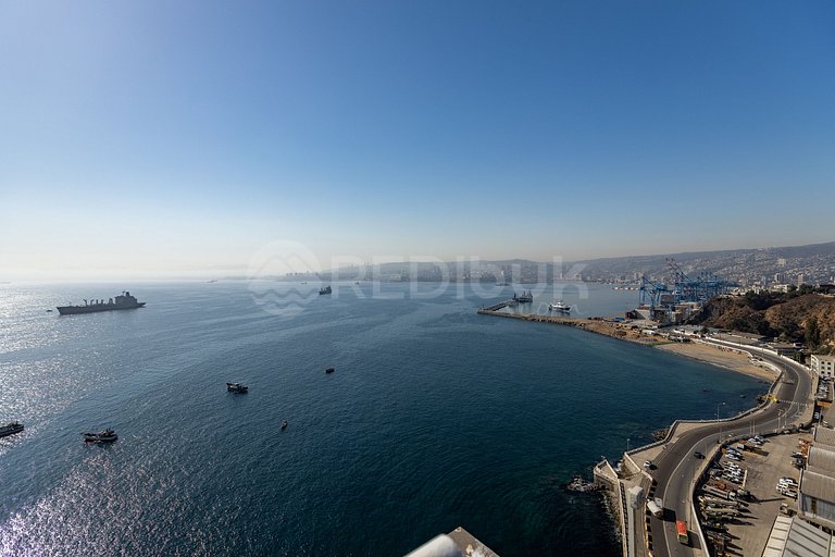 Amplio y Equipado Depto en Valparaíso