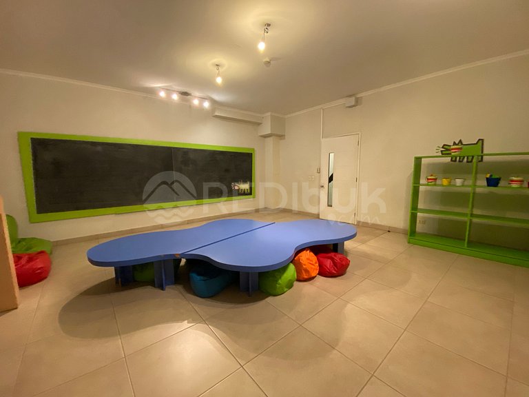 Apartment with panoramic ocean views in Concón