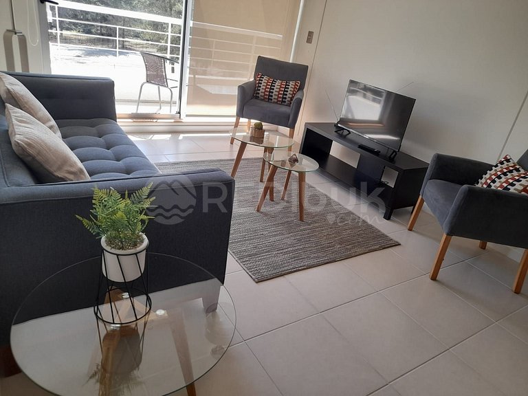 Amplio y Nuevo Departamento en El Tabo