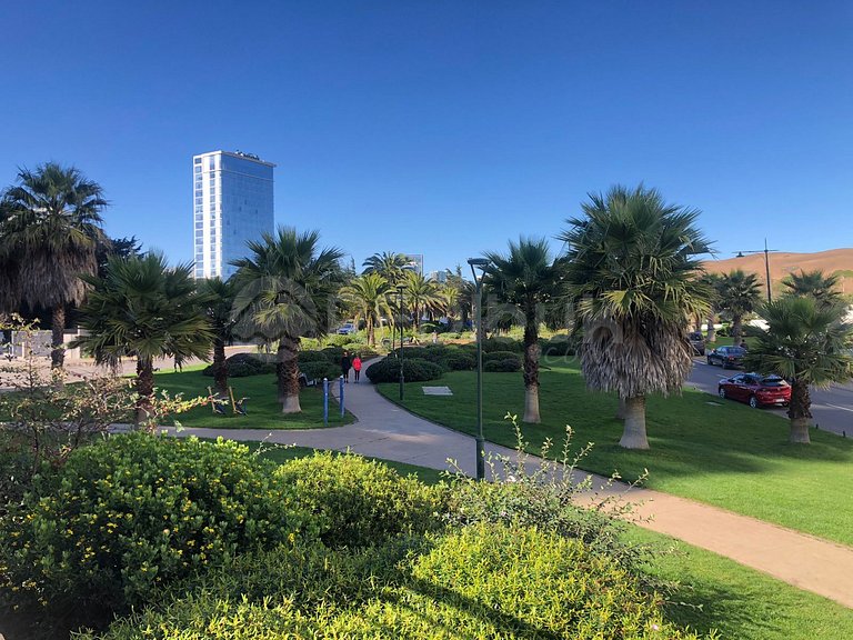 Amplio Depto Familiar con Vista al Mar.