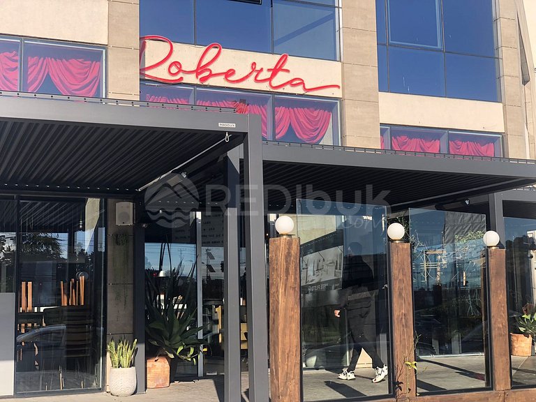 Studio apartment with a beautiful view.