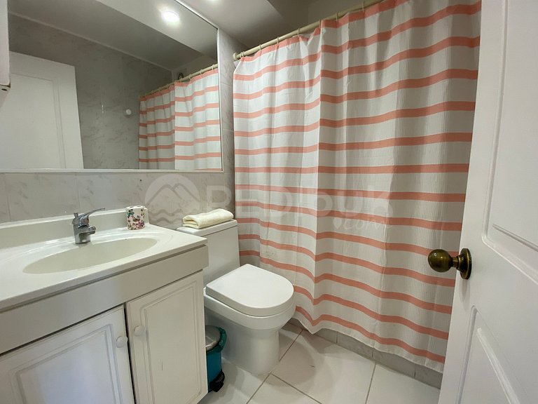 Spacious apartment in the center of Reñaca