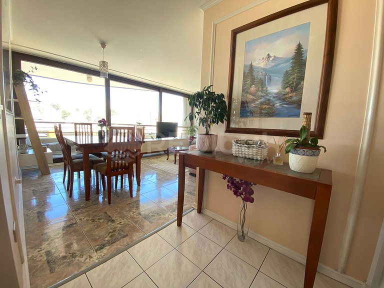 Spacious apartment in the center of Reñaca