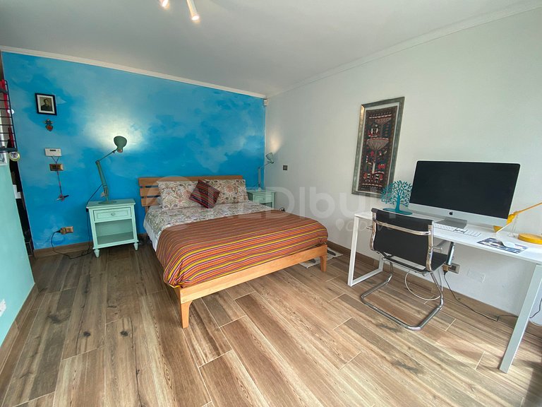 Spacious and Beautiful, Close to Metro and Parks