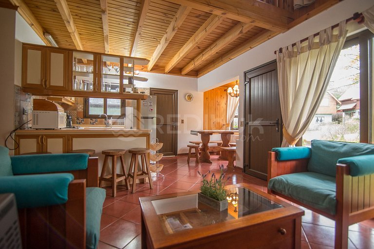 Enjoy Comfortable House in Pucón