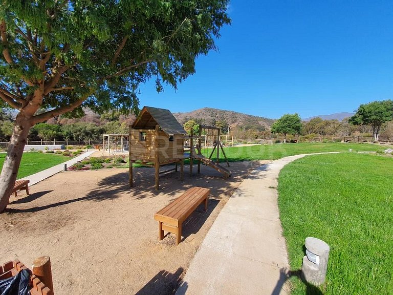 Comfortable and Spacious Apartment in Papudo