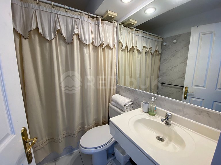 Beautiful and spacious apartment in Jardín del Mar.