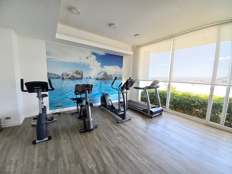 Beautiful and Spacious, Beautiful Ocean View