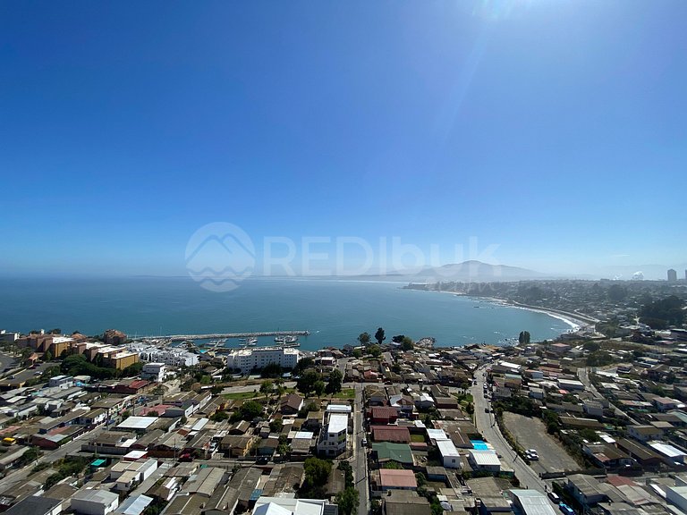 Beautiful and Spacious, Beautiful Ocean View