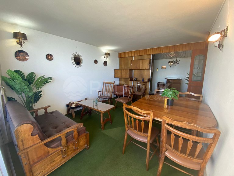 Apartment excellent location in front of the beach