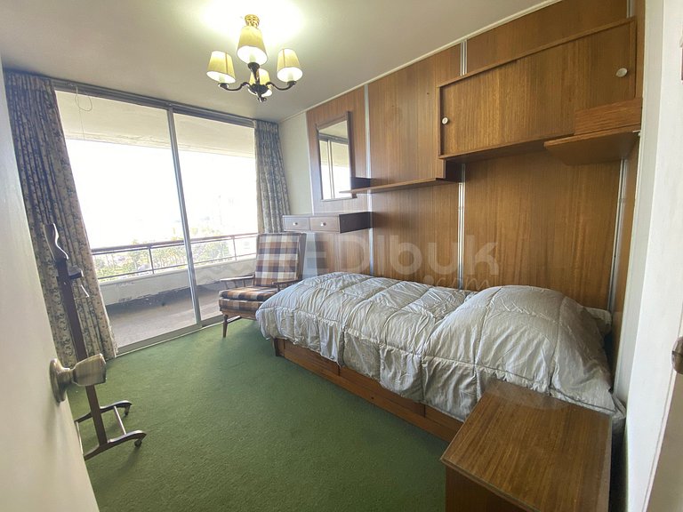 Apartment excellent location in front of the beach