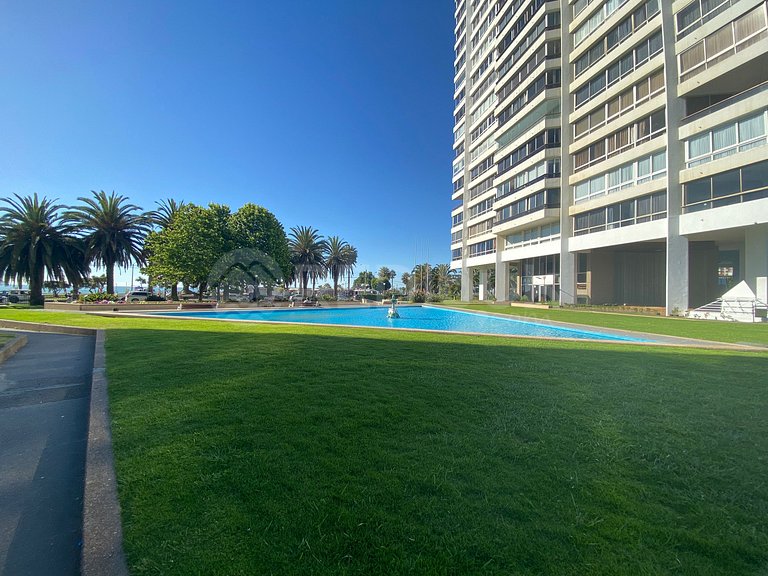 Departamento excelente ubicación frente a playa