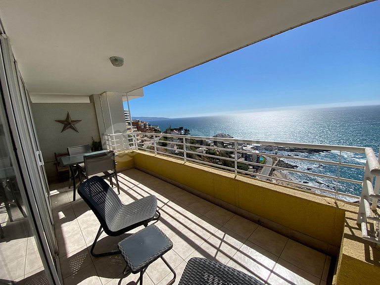 Full Ocean View Family Apartment in Reñaca