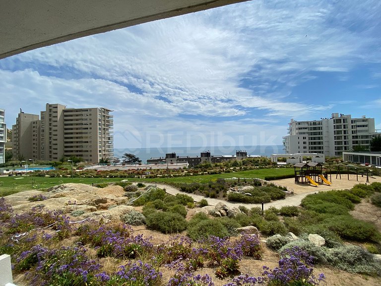 Beautiful Apartment with Ocean View