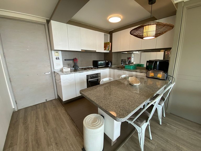 Beautiful Apartment with Ocean View