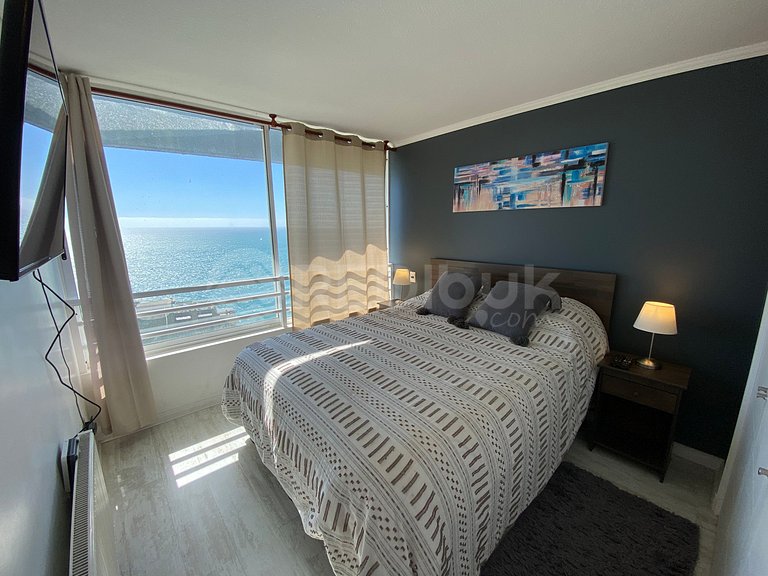 Recently remodeled apartment in Reñaca with ocean views