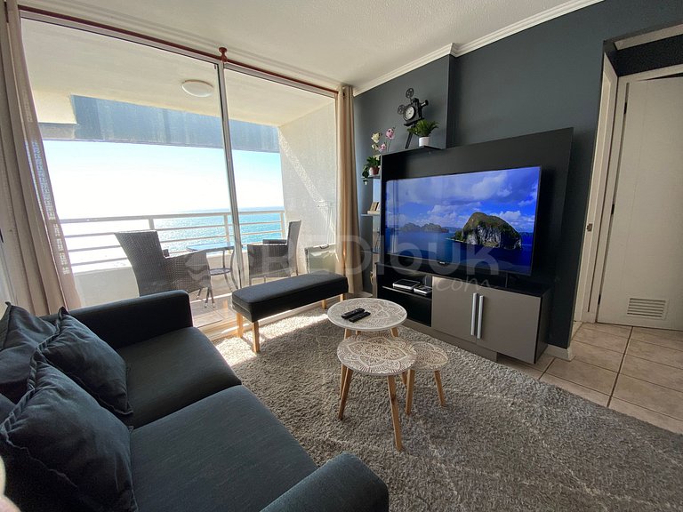 Recently remodeled apartment in Reñaca with ocean views