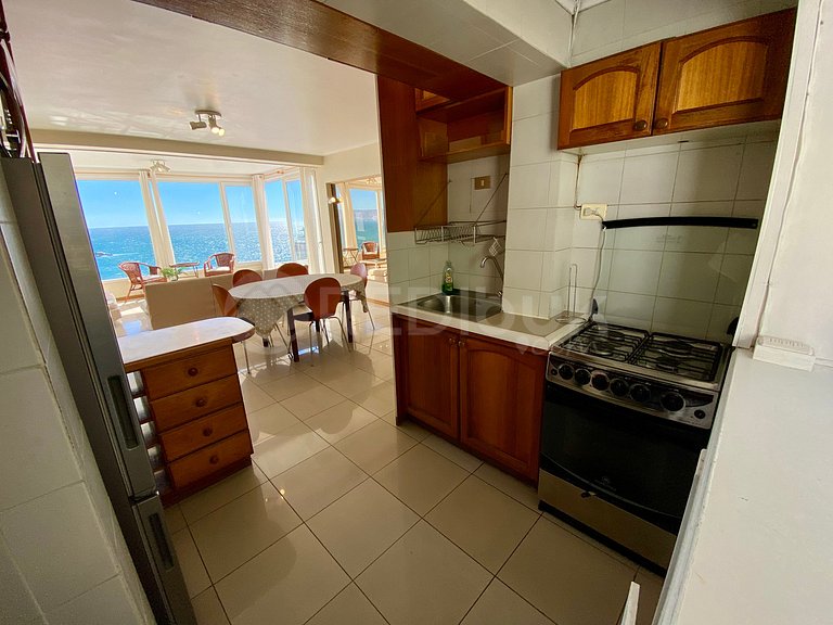 Spacious Apartment with Sea View In Reñaca