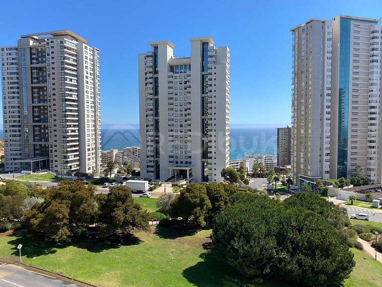 Spacious and Comfortable Apartment in Costa de Montemar