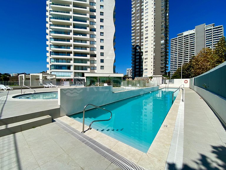 Spacious apartment in Costa de Montemar.