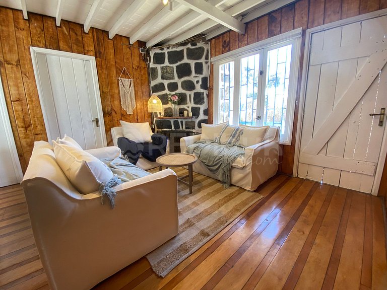 Beautiful and Cozy Cabin in Los Romeros