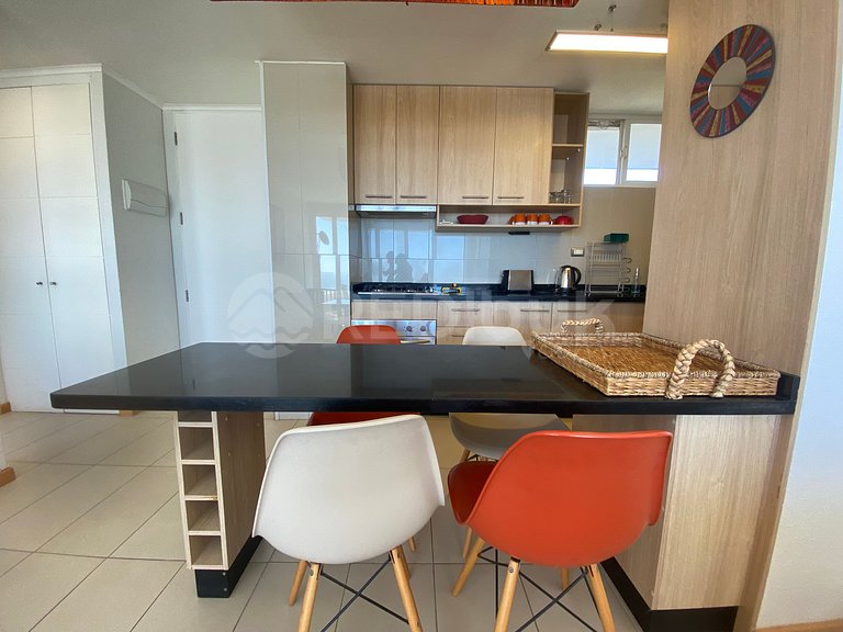 Apartment with incredible ocean views in Papudo.