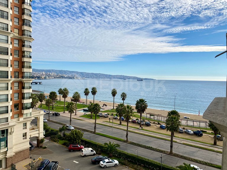 Depto Centrico Frente a la playa Viña del Mar