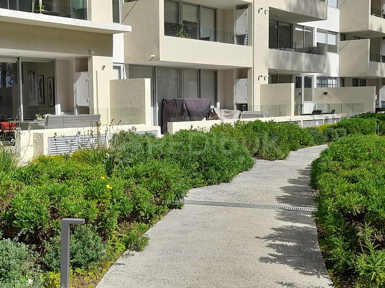Apartment in Quiet Condominium, Algarrobo