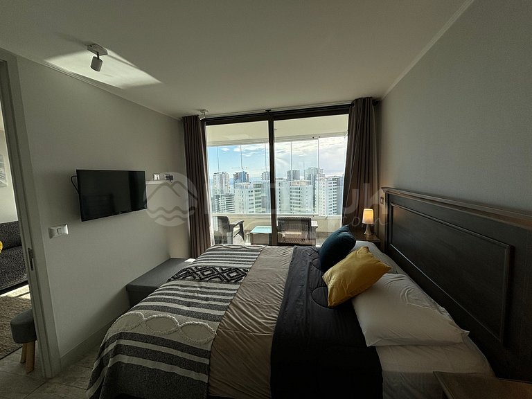 Spectacular Apartment With Wide View