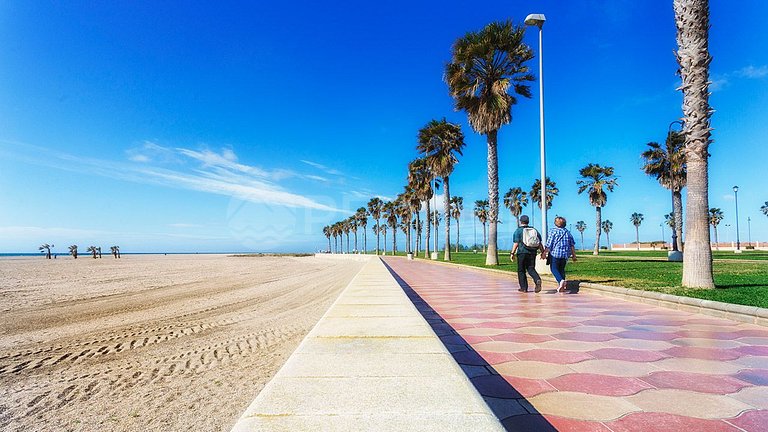 Amplio Depto en Borde Costero, La Serena