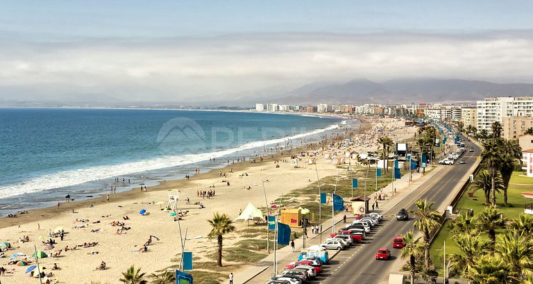 Amplio Depto en Borde Costero, La Serena