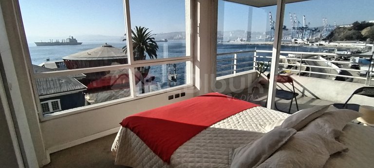 Spacious and Equipped Apartment in Valparaíso