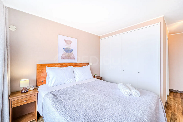 Incredible apartment steps from Av. del Mar