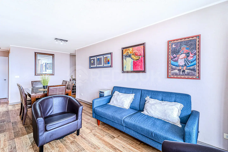 Incredible apartment steps from Av. del Mar