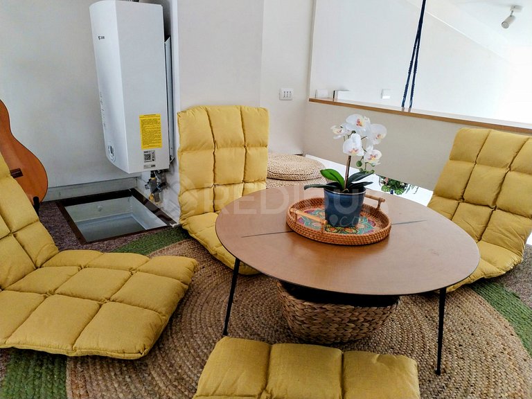 Modern, illuminated and centrally located, Valparaiso