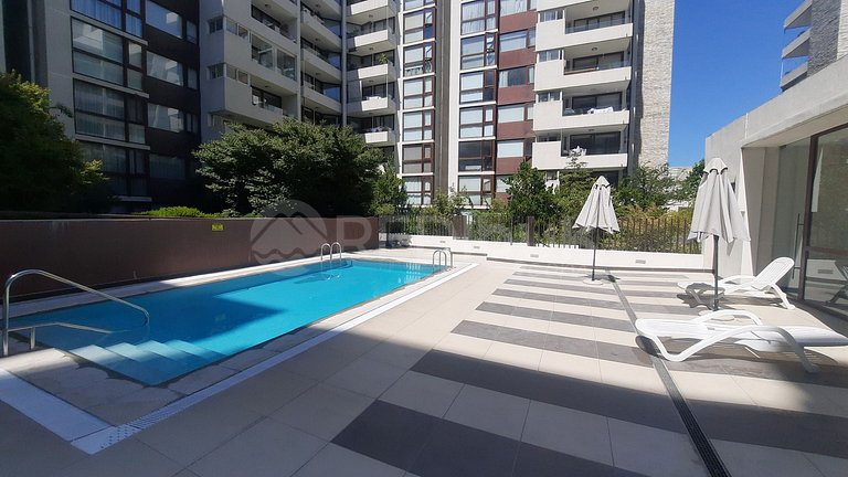 Rbk° Depto nuevo en sector alto de Las Condes