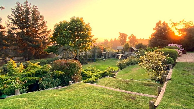 Spacious house with swimming pool & children's games