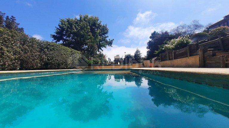 Spacious house with swimming pool & children's games