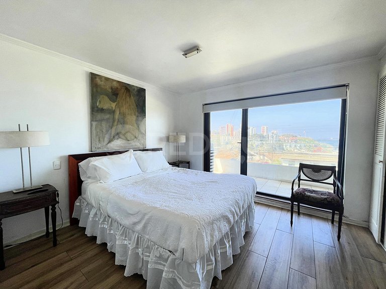 Rbkº Exclusivo y amplio depto en reñaca piso 2