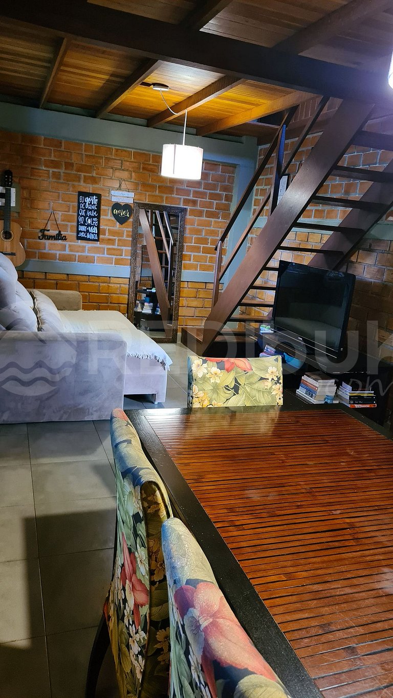 House for 8 people near the beach