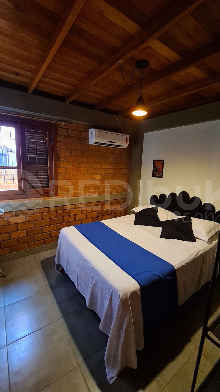 House for 8 people near the beach
