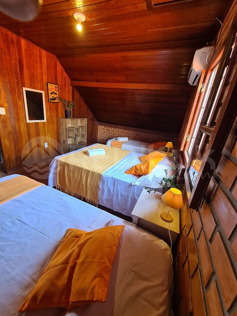 House for 8 people near the beach