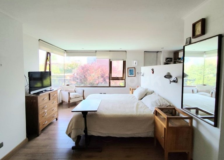 Mediterranean house for 10 people with a pool