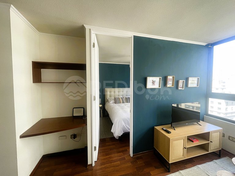 Apartment w/ great location just steps from metro
