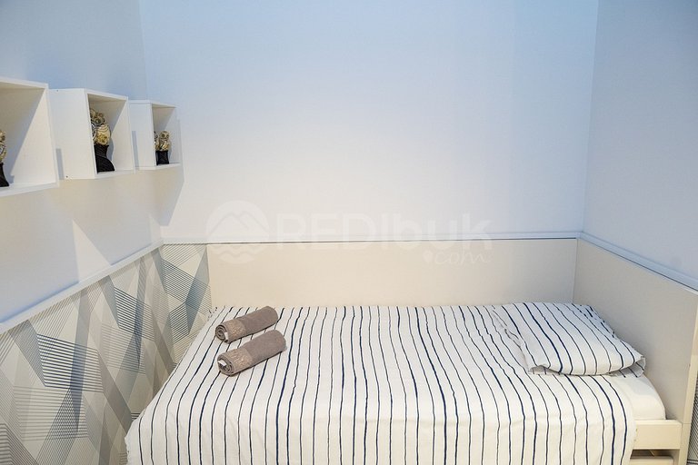 Duplex (2 pisos), moderno y muy confortable.