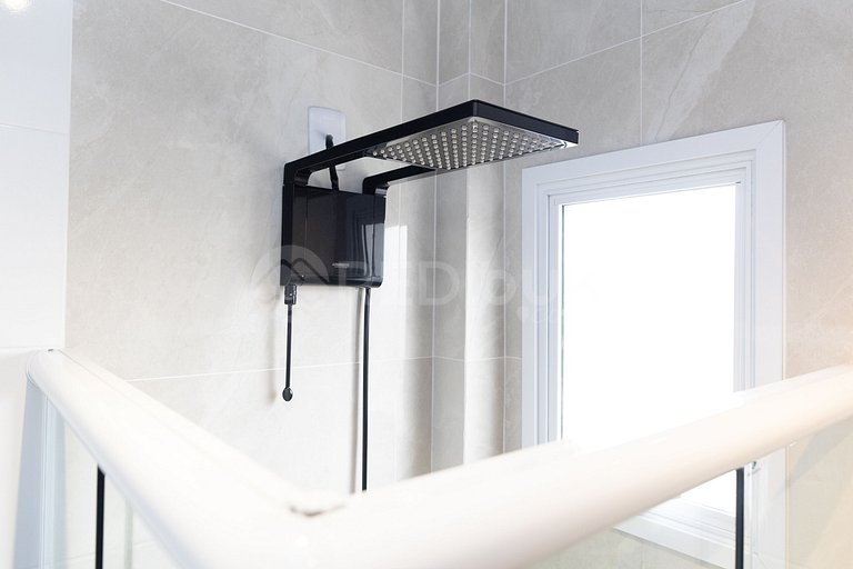 Duplex (2 pisos), moderno y muy confortable.