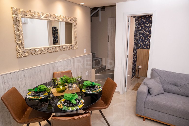 Duplex (2 pisos), moderno y muy confortable.