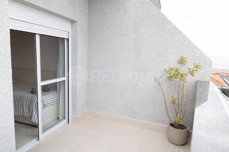 Duplex (2 pisos), moderno y muy confortable.