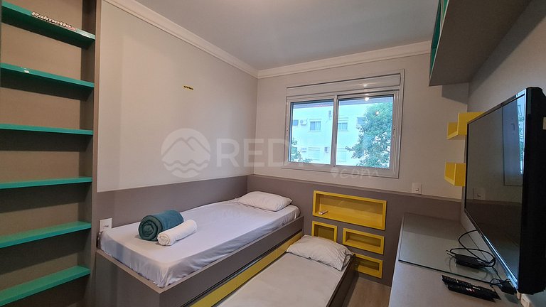 Rbk° Departamento 3 D, 50m del mar, con pileta.
